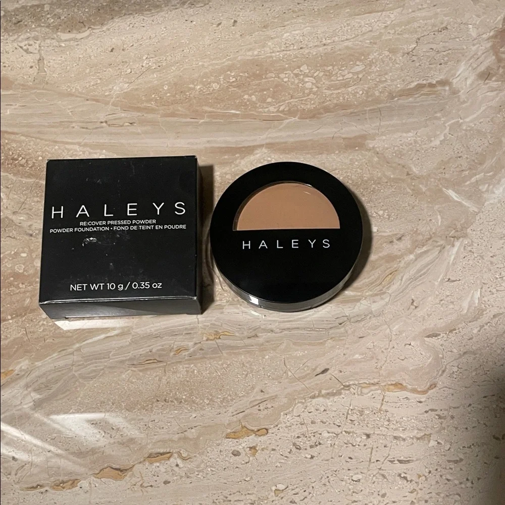 HALEYS Beauty Re:Cover Pressed Powder Foundation - 4.25